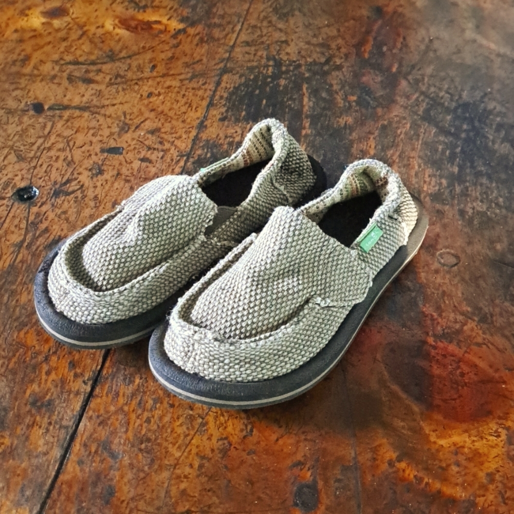 Sanuk Shoes